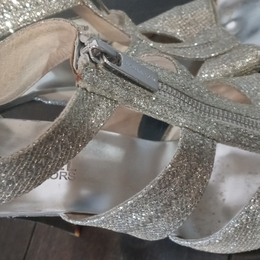 MK heels - Picture 4 of 5